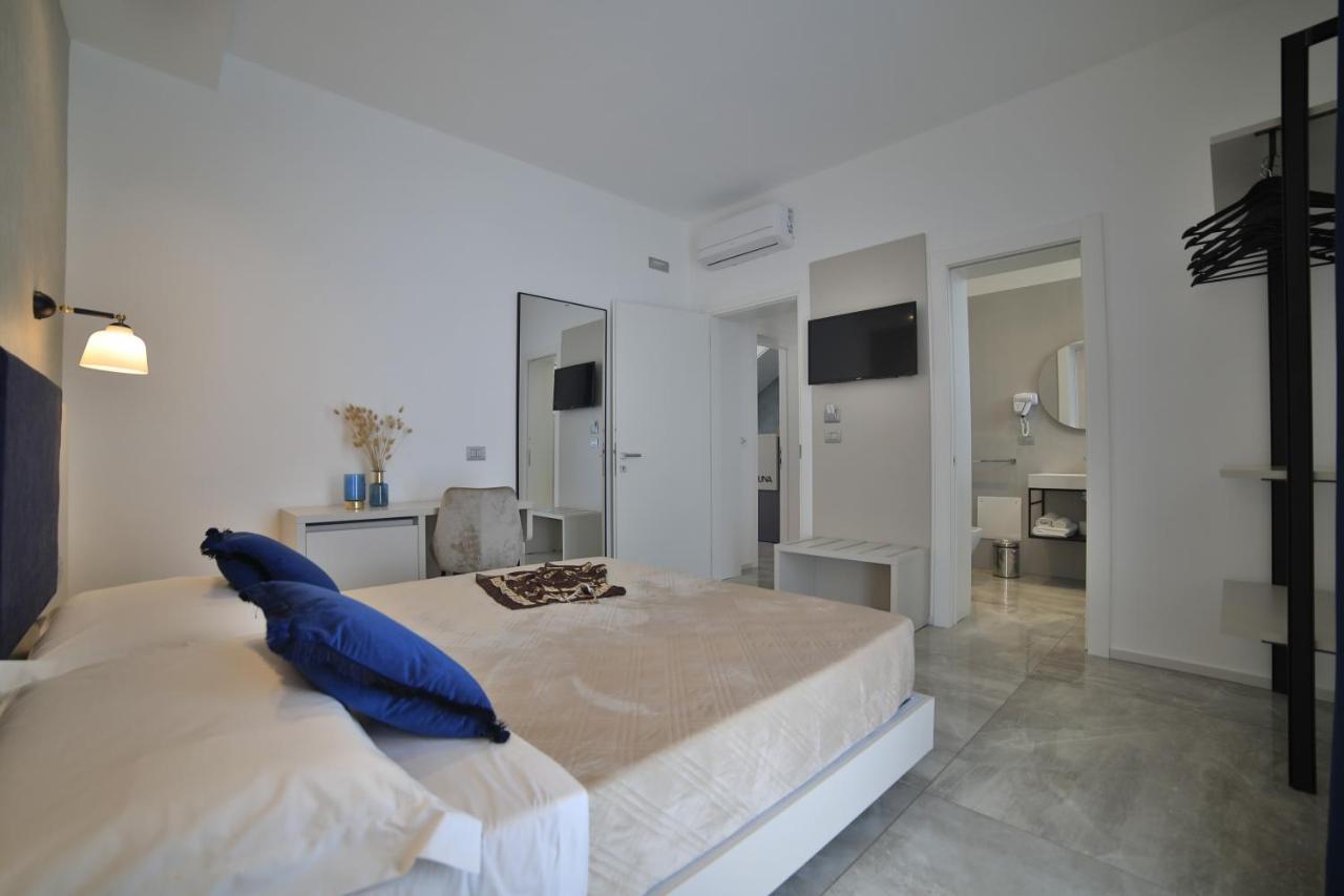 Calaluna Rooms ปอร์โตเชซาเรโอ ภายนอก รูปภาพ