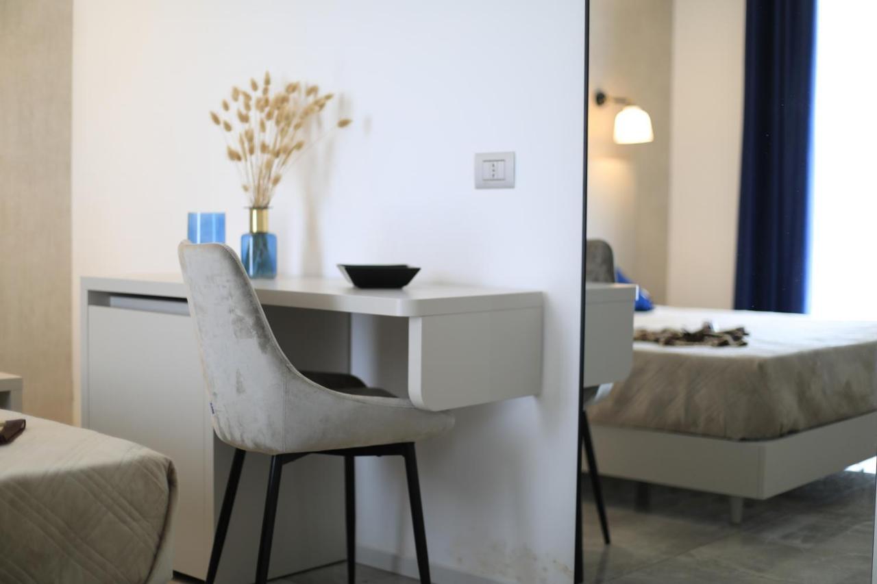 Calaluna Rooms ปอร์โตเชซาเรโอ ภายนอก รูปภาพ