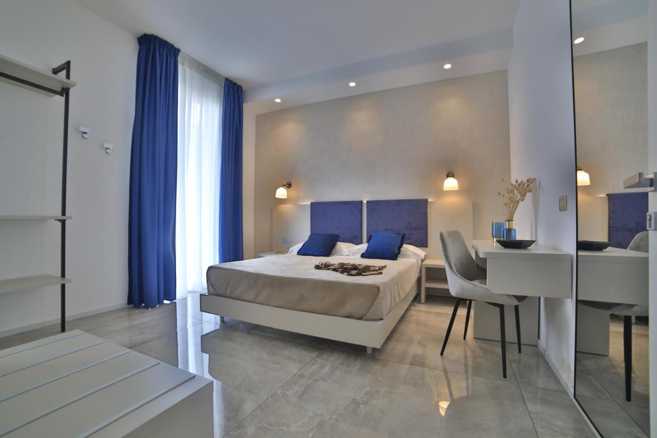 Calaluna Rooms ปอร์โตเชซาเรโอ ภายนอก รูปภาพ