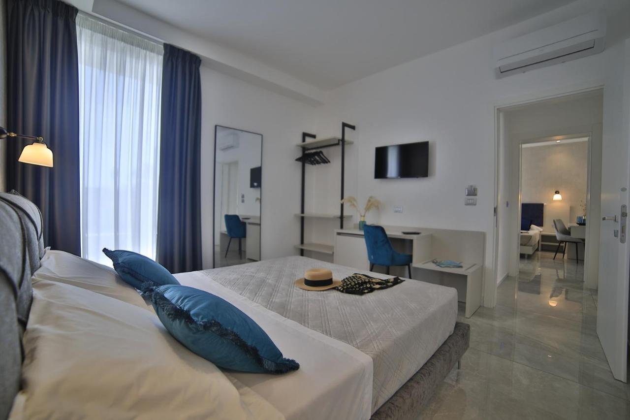 Calaluna Rooms ปอร์โตเชซาเรโอ ภายนอก รูปภาพ